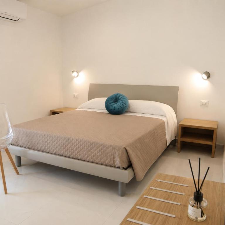 Atrabia Rooms - Camera Tripla con Bagno Privato - 1
