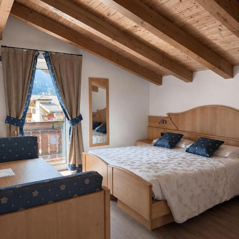 Hotel Ai Pini - Camera Comfort Matrimoniale/Doppia con Letti Singoli - 2