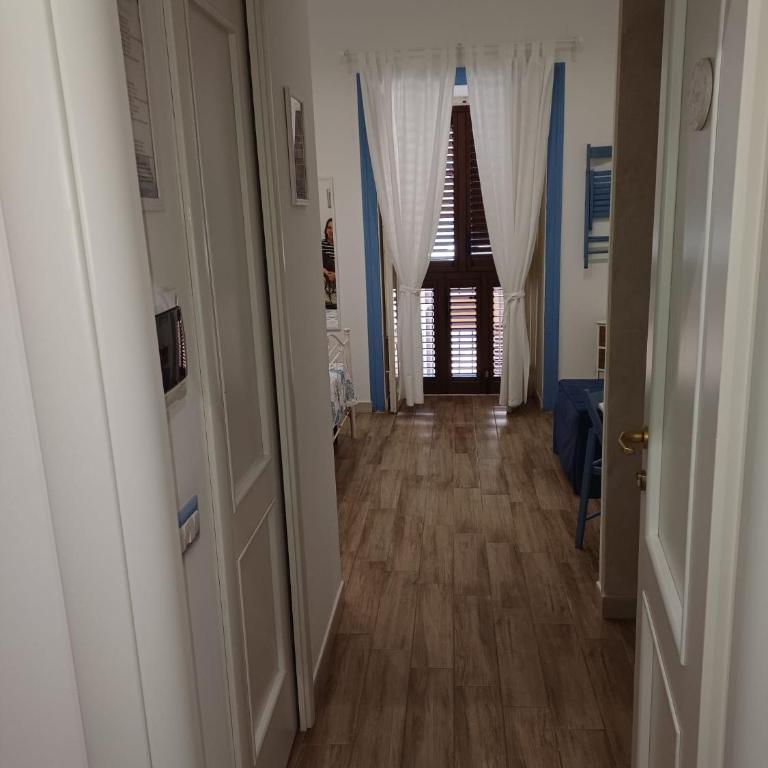 Dafni e Naide Apartment - Appartamento con 3 Camere da Letto e con Balcone - 56