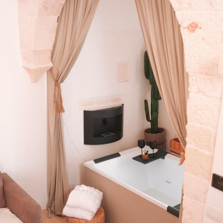 BELLE HOME OSTUNI vasca vista mare - Casa Vacanze - 18