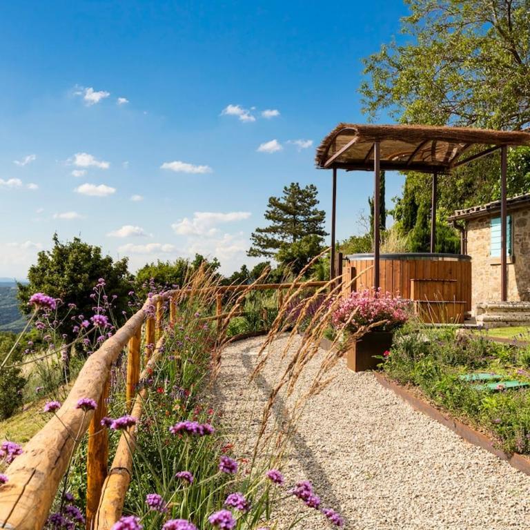 Relais Tosca - Two-Bedroom House - 34