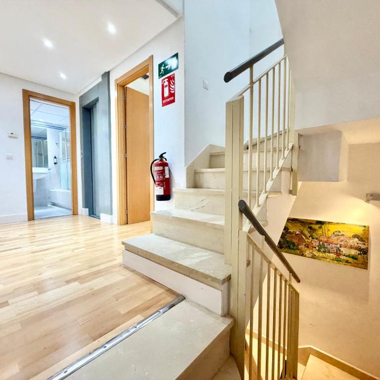 Premium 7 Bdr Villa Terrace & Parking by TuriVida - Apartamento - 10