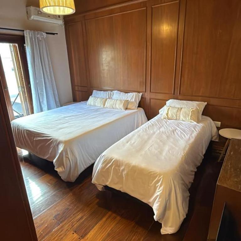 La Casona Apart & Suites - Habitación Familiar con baño privado - 4