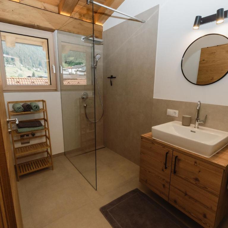 Anderl's Apartments Stubaital Tirol - Apartment mit 2 Schlafzimmern - 6