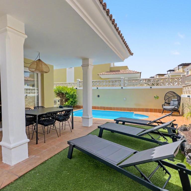 Villa Solymar - Villa with Sea View - 14