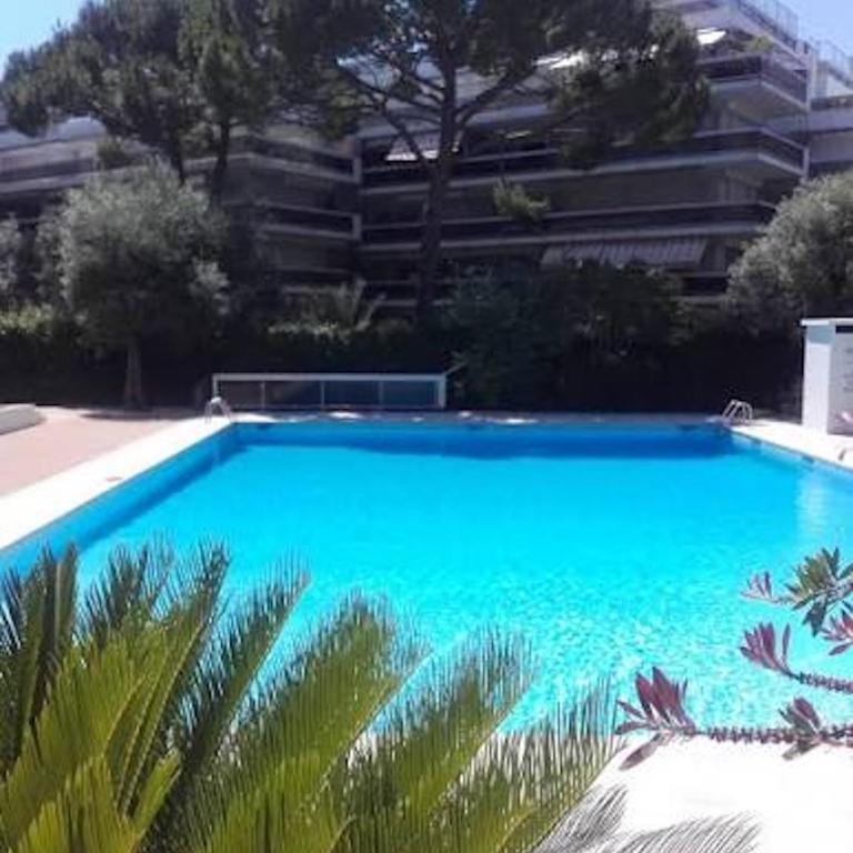 COCO - Beau 2 P climatisé wifi terrasse piscine - Appartement 1 Chambre - 1
