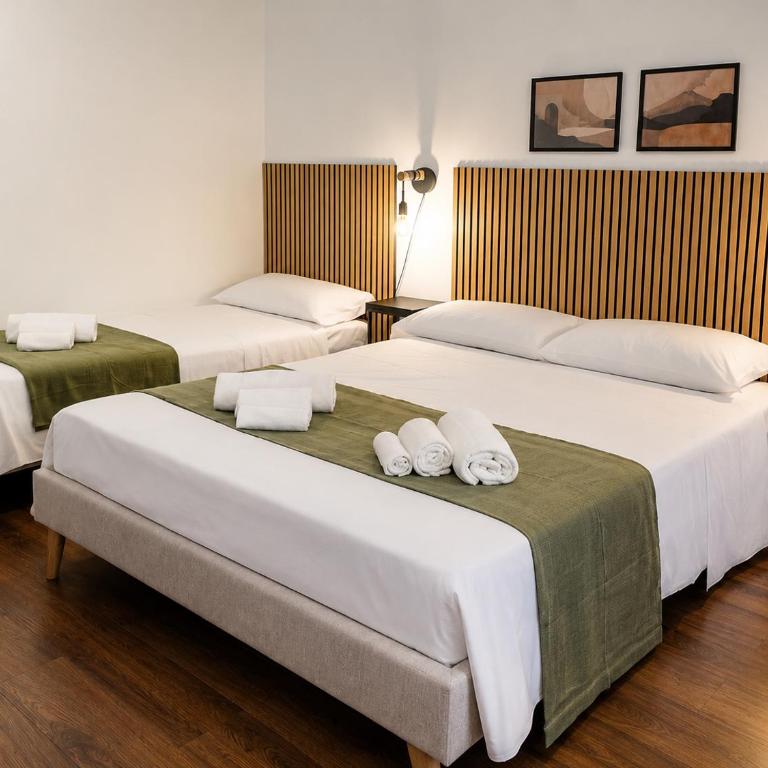 Zurria Rooms - Triple Room with Private Bathroom - 2
