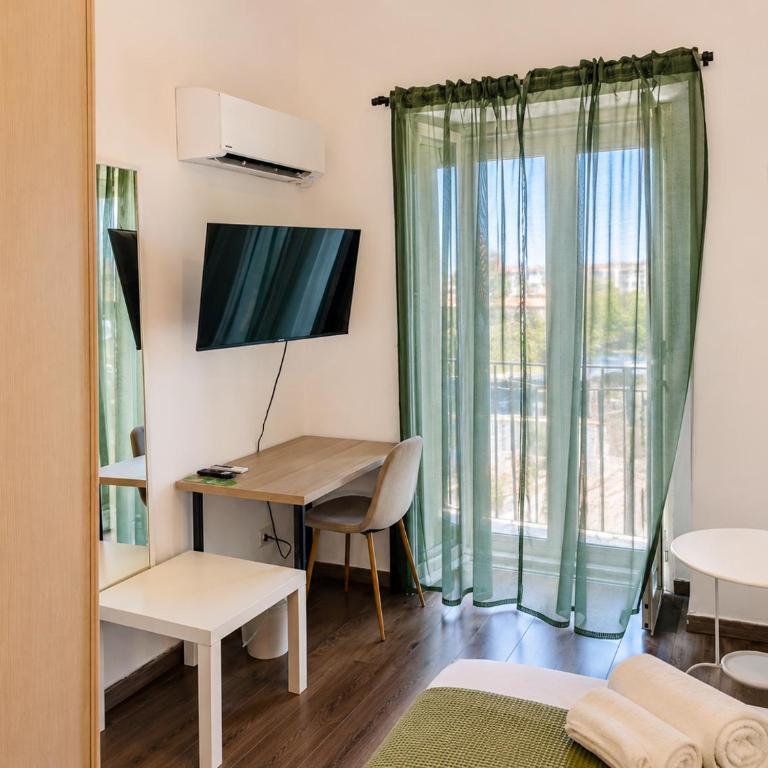 Zurria Rooms - Double Room with Private Bathroom - 2