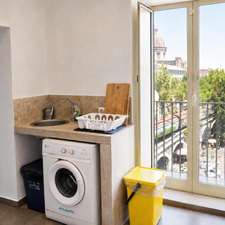 Zurria Rooms - Double Room with Private Bathroom - 6