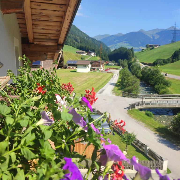 Haus Enzian - Apartment mit 3 Schlafzimmern und Balkon - 49