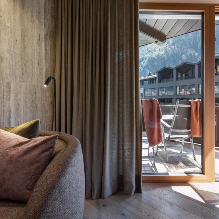 Neuhaus Zillertal Resort - Garten-Familiensuite - 1