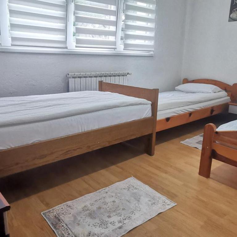 2 BDR Family Apartment In Sarajevo - Free Parking - Deluks Apartman sa 2 Spavaće Sobe - 6