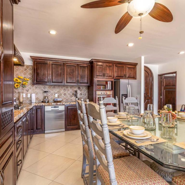 Two Bdrm Condo with Private Terrace - Ocean View - Maison de Vacances - 19