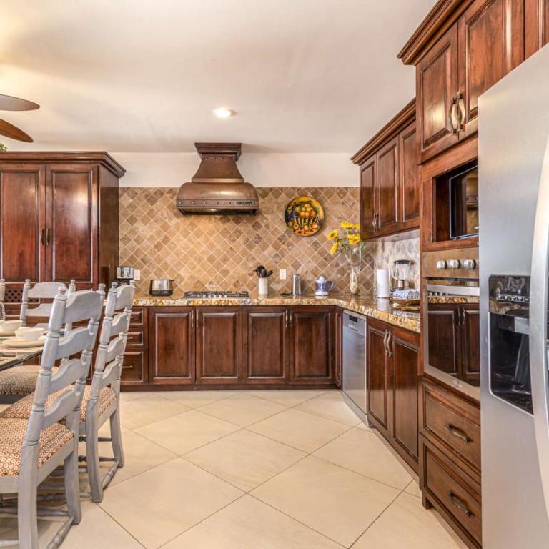 Two Bdrm Condo with Private Terrace - Ocean View - Maison de Vacances - 22