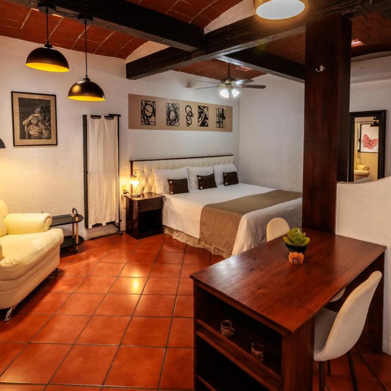 Las Mariposas Hotel & Studios - Suite - 10