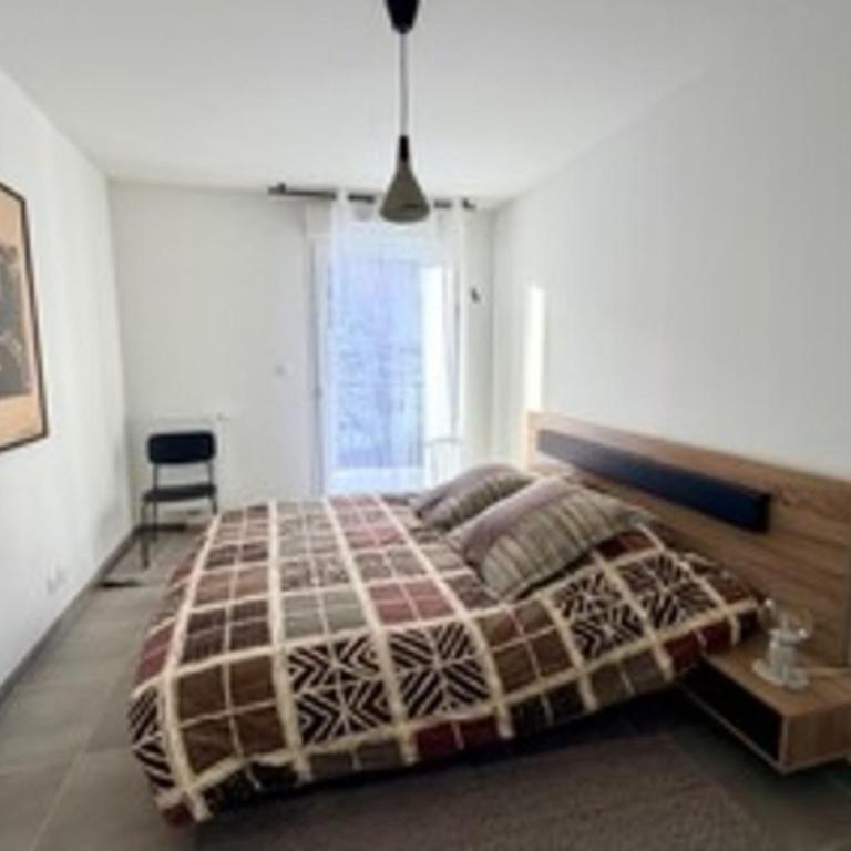 Appartement neuf avec vue sur les montagnes - Appartement - 17
