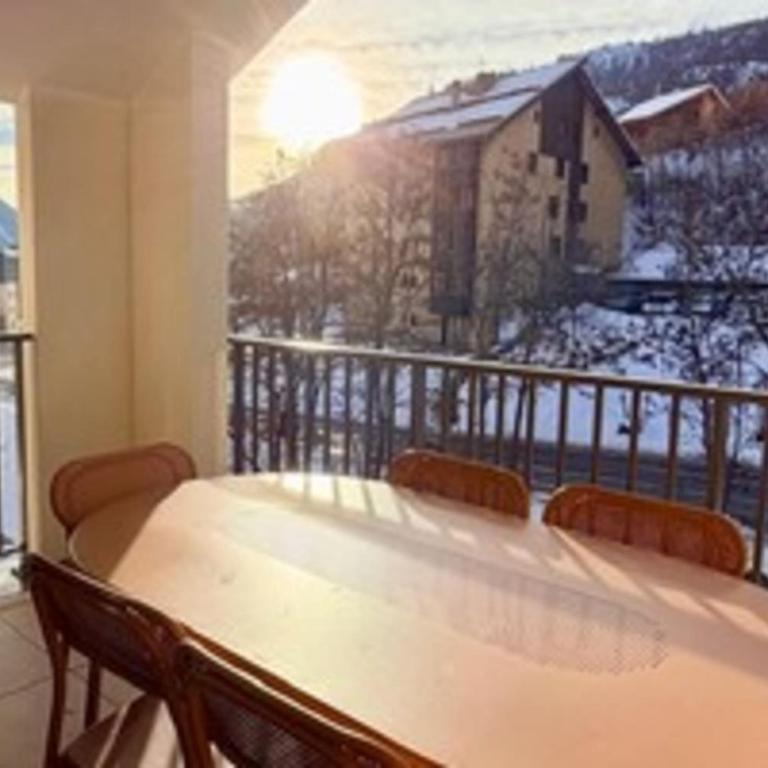 Appartement neuf avec vue sur les montagnes - Appartement - 21