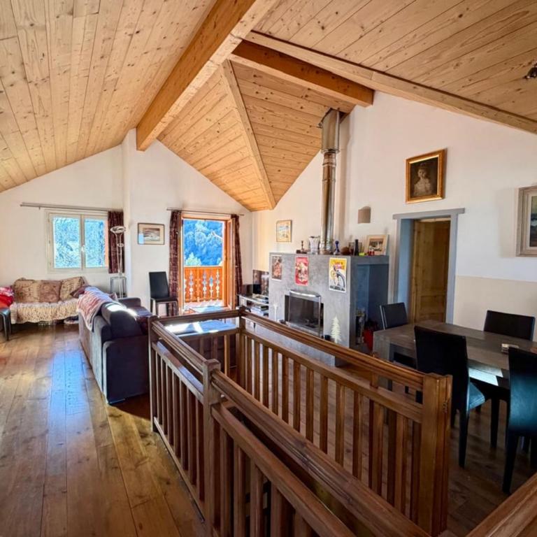 Chalet charmant et lumineux à Briançon - Appartement - 2