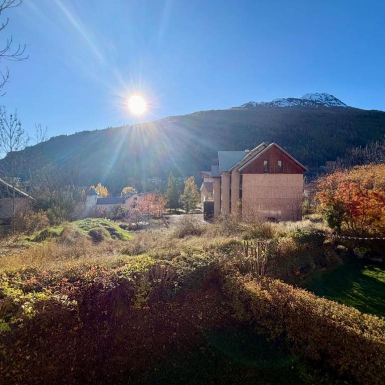 Chalet charmant et lumineux à Briançon - Appartement - 22