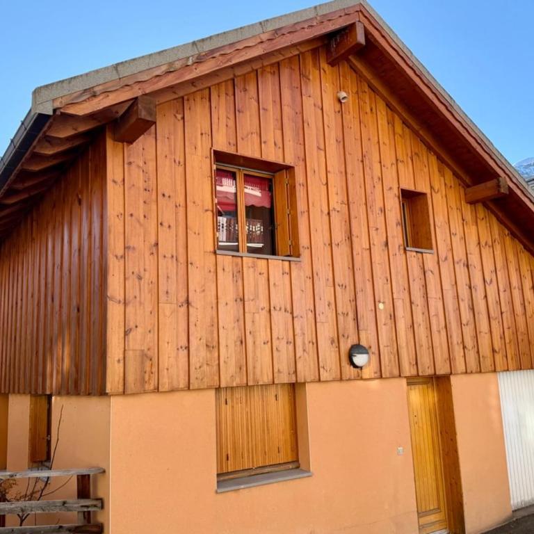 Chalet charmant et lumineux à Briançon - Appartement - 23