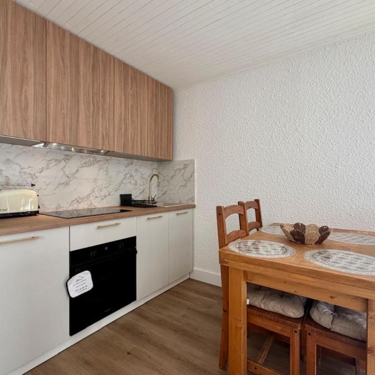 Charmant appartement pour 4 à La Salle-les-Alpes - Appartement - 5