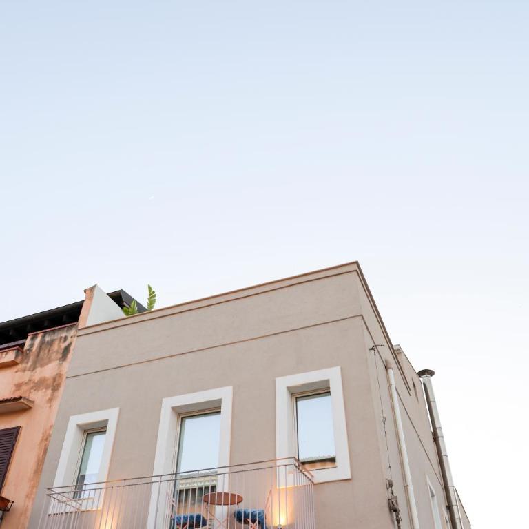 Dimora Zahira Your Italian Escape in Marina di Ragusa Steps from the Sea - One-Bedroom Apartment - 9