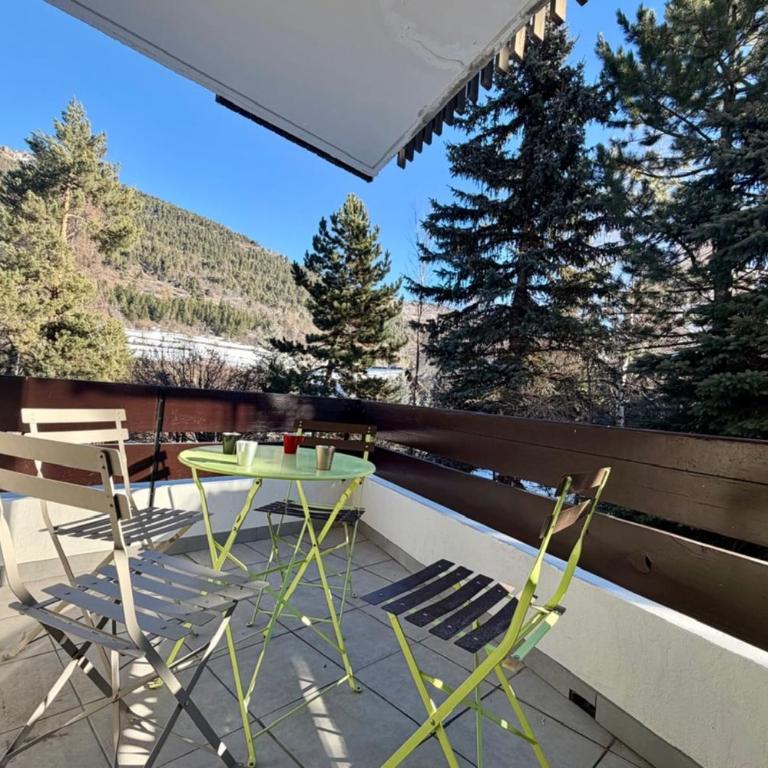 Charmant appartement pour 4 à La Salle-les-Alpes - Appartement - 10