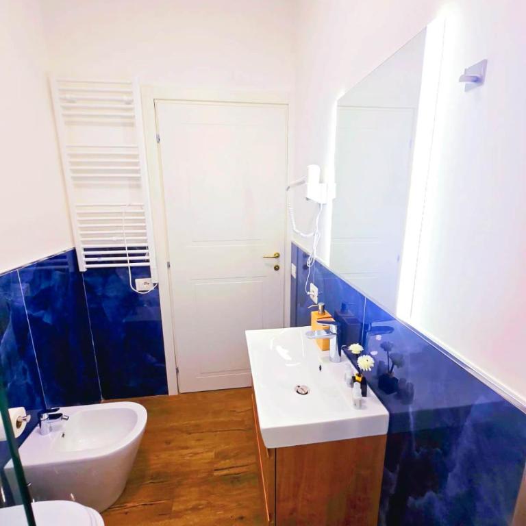 Baglioni Art Suite - Camera Deluxe - 13