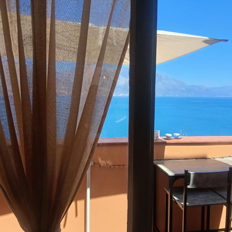 Sunflower Marina -Attico Vista Mare- - Apartment with Sea View - 2