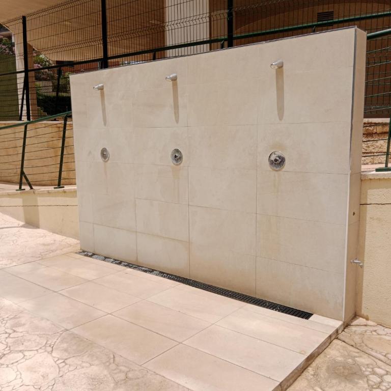 Apartamento en Villajoyosa con piscina - Appartamento con 2 Camere da Letto - 3