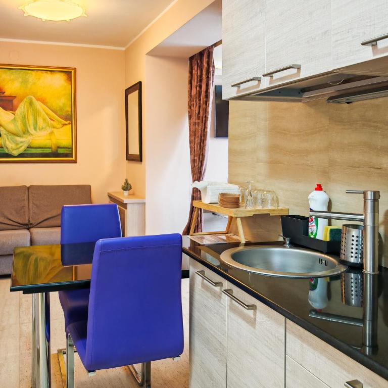 DivaLux New Suite B Boutique Hotel with AC and Wi-Fi - Apartment mit 1 Schlafzimmer - 18