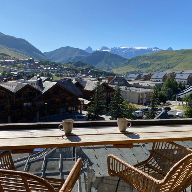 Alpe d'Huez 6 personnes 2 SDE avec draps, serviettes de toilette et Wifi - Appartement 2 Chambres - 11