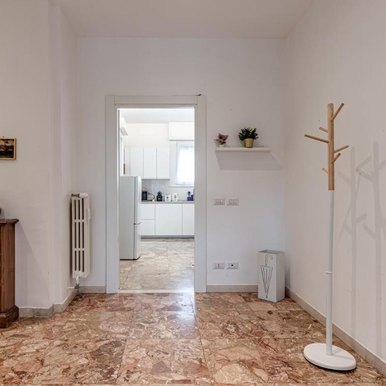 Sunny Nest Florence - Near City Center - Two-Bedroom Apartment - 3