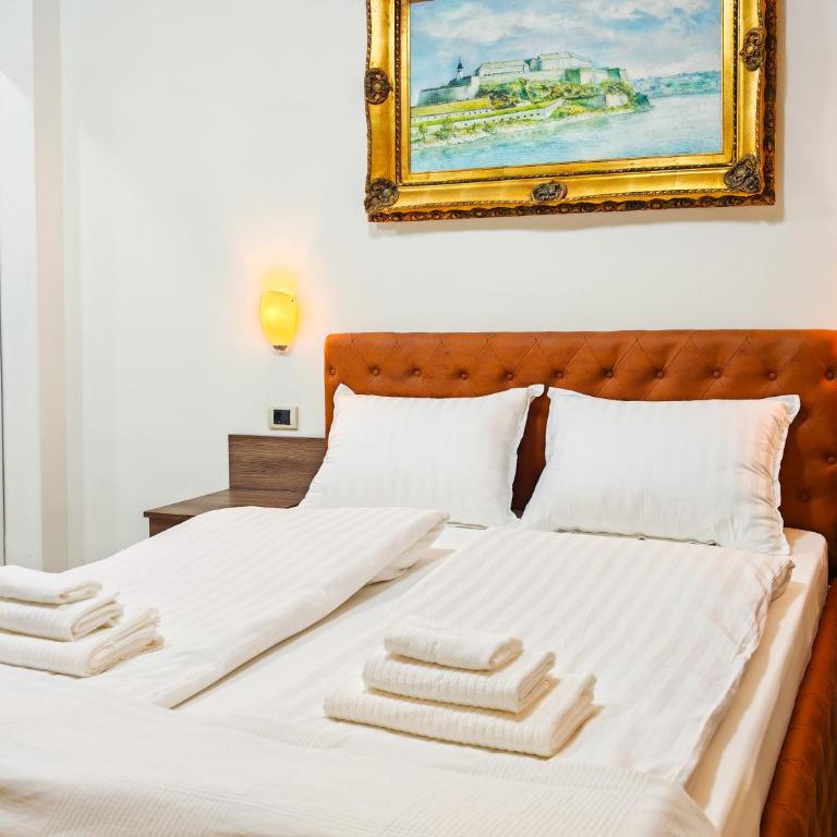 DivaLux New Suite D Boutique Hotel with AC and Wi-Fi - Appartement 2 Chambres - 10