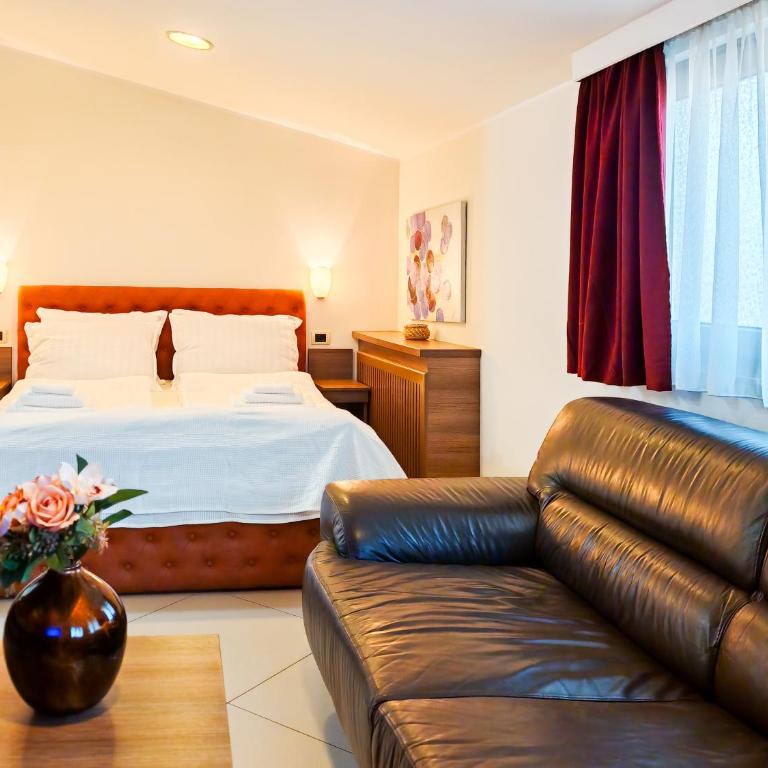 DivaLux New Suite D Boutique Hotel with AC and Wi-Fi - Appartement 2 Chambres - 4