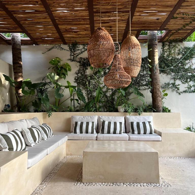 Boutique Private Villa in Hotel Zone - Pool & Outdoor Living - Villa 2 Chambres - 6