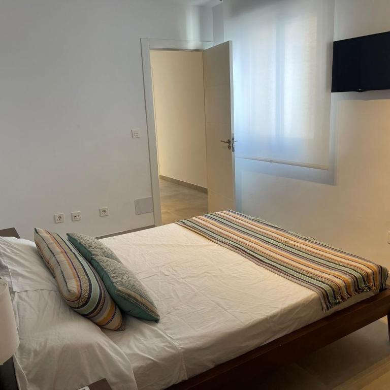 PISO EN PLAZA DE ESPAÑA Y PLAYA DE LA COLONIA - Apartamento - 21