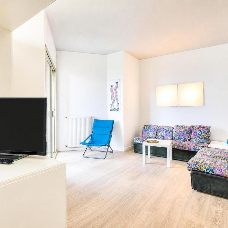 Casa Emma With Sea Glimpse Terrace - Happy Rentals - Appartement - Rez-de-Chaussée - 13