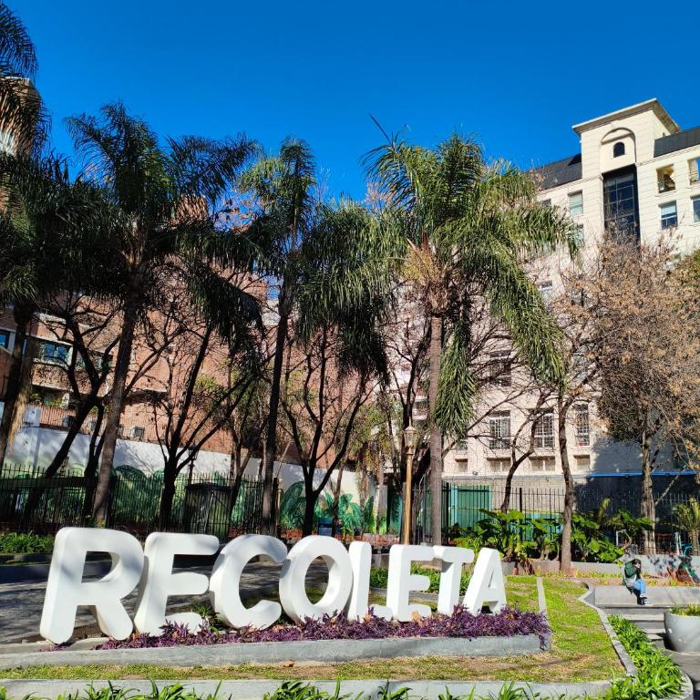 Departamento en el corazón de Recoleta frente a sanatorios Anchorena y Alemann - Apartamento Clásico - 5