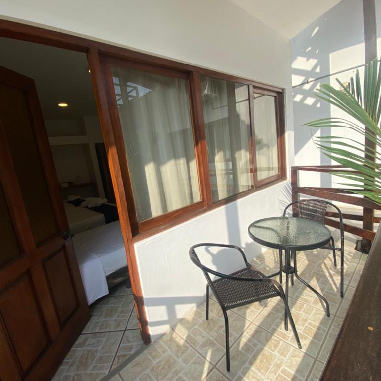 Costa Beach - Superior Quadruple Room - 1