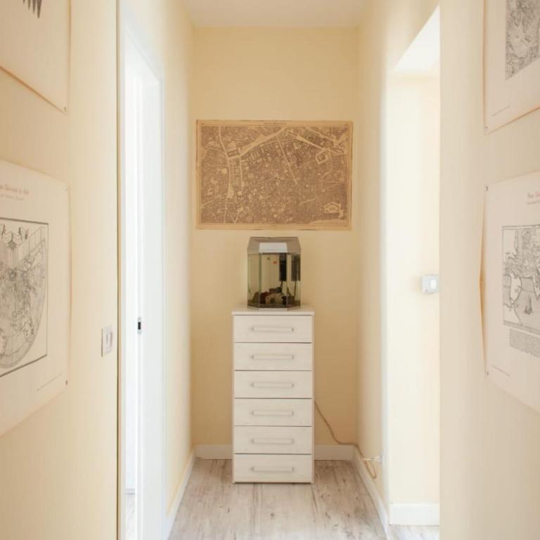 Magik House - Mania's - Camera Matrimoniale con Bagno in Comune - 4