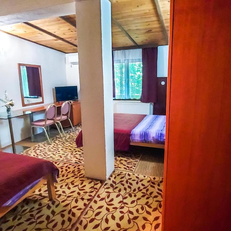 Hotel Rimski Most - Trokrevetna Soba - 2
