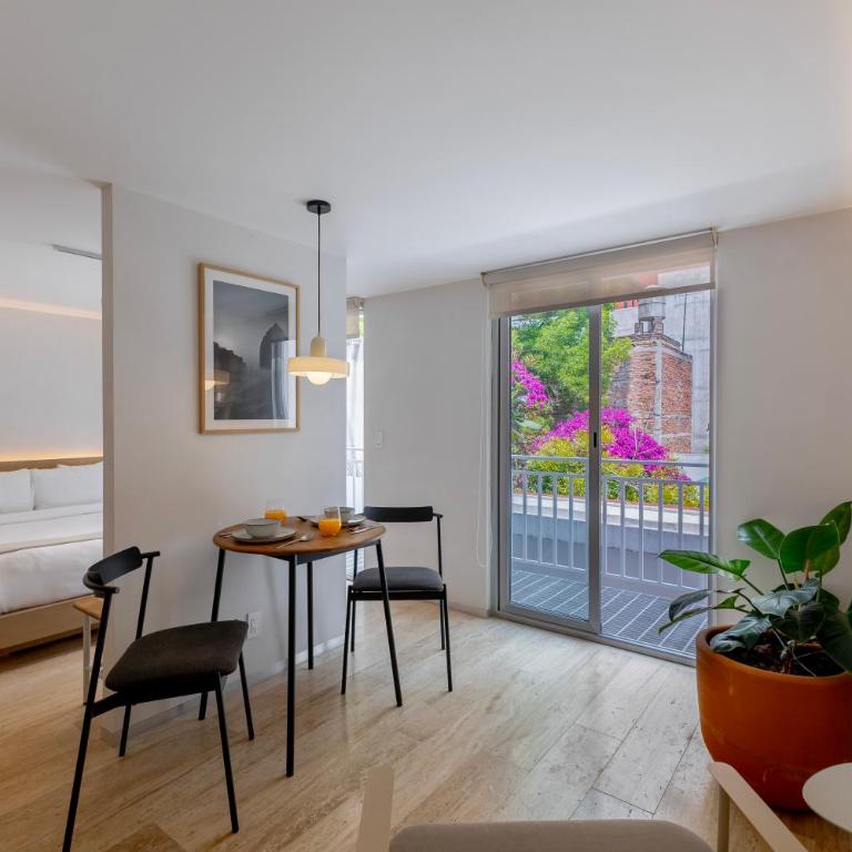 Casa Hugo by Capitalia - Estudio Superior - 8