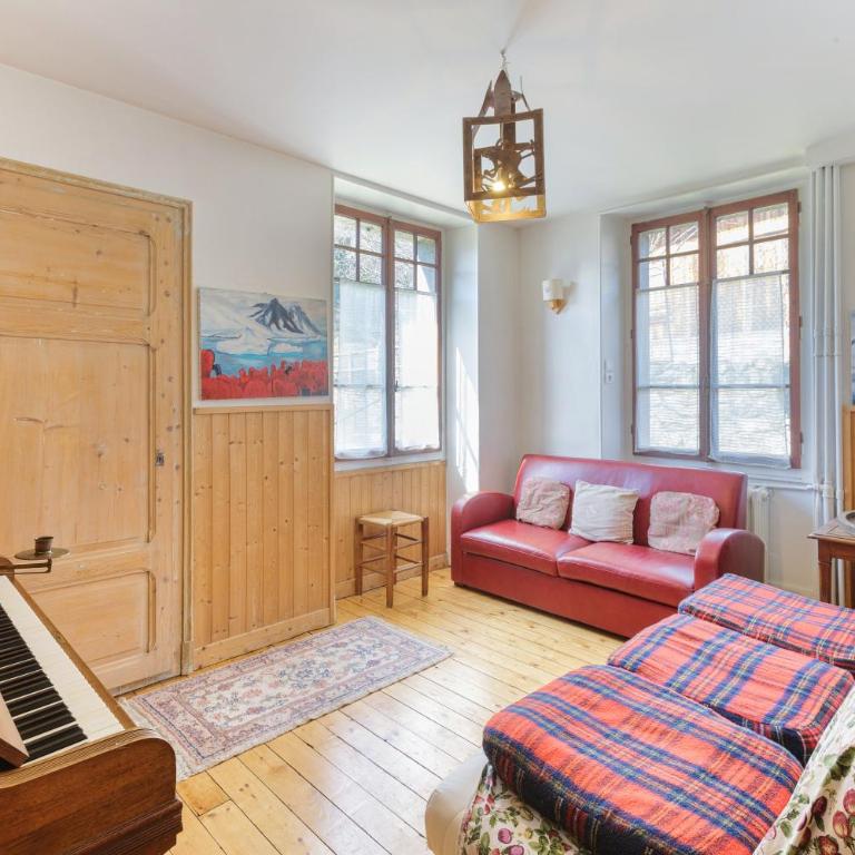 Grand Chalet des Moussoux 6BR: Terrace, Garden, Views, Sleeps 10 - Happy Rentals - Chalet - 21