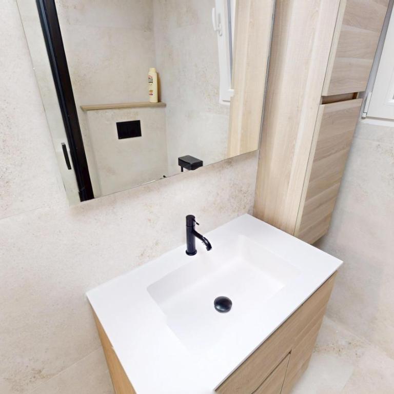 Vintage Luxury House City Center - Apartamento de 3 dormitorios - 9