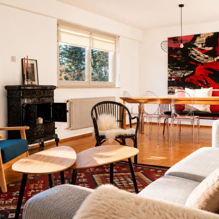 Garden in Colmar - Three-Bedroom Apartment - 1