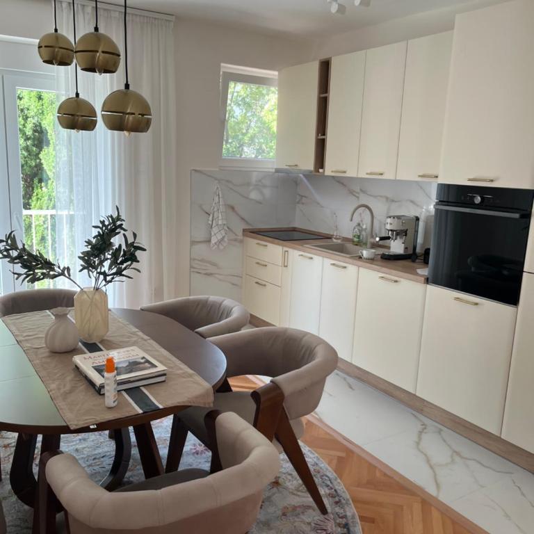 Ulica mladosti - Apartman sa 1 Spavaćom Sobom - 12