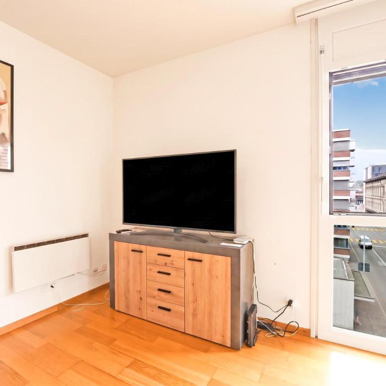Locarno Place - Apartment with Terrace - 10