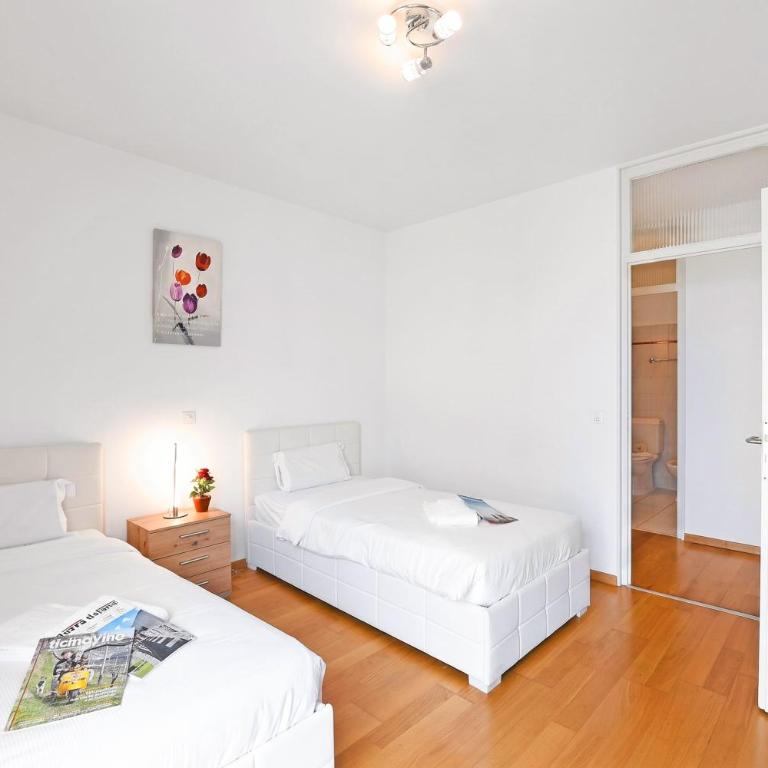 Locarno Place - Apartment with Terrace - 13