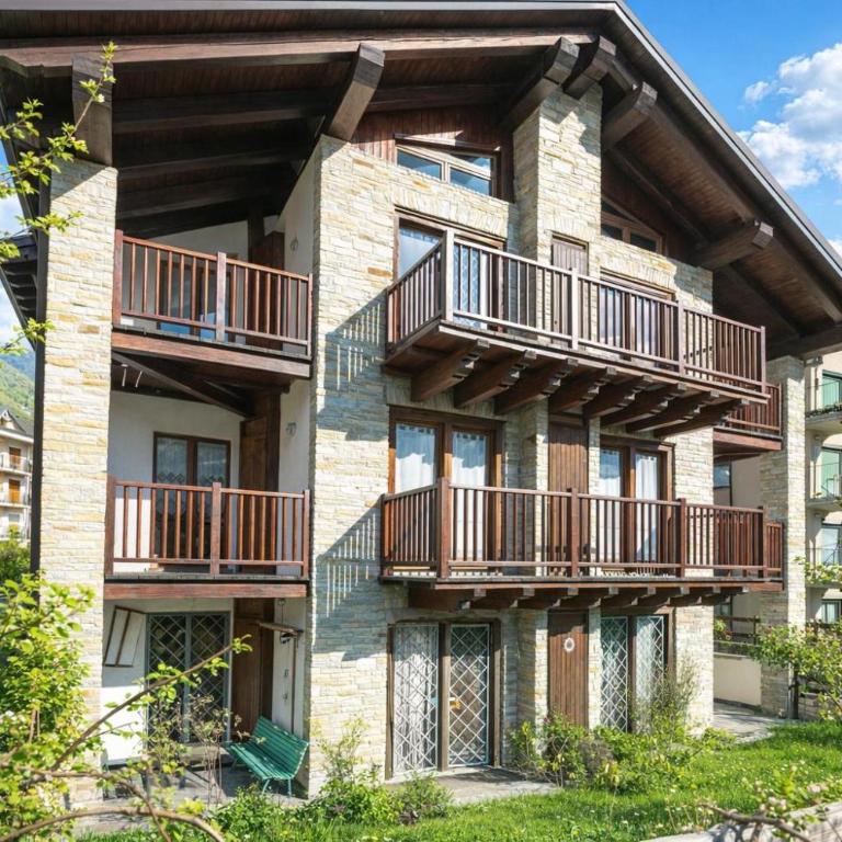 The Sunflower - Apt with Balcony and Private Parking - Happy Rentals - Appartamento con Balcone - 8